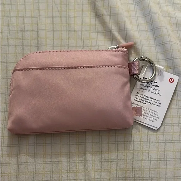 lululemon athletica Pink Clippable Card Pouch - Picture 2 of 3
